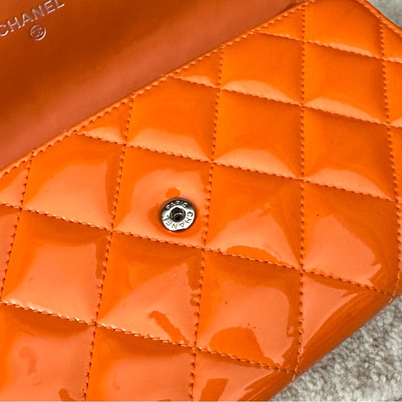 CHANEL BRIGHT ORANGE DIAMOND STITCH PATENT LEATHER LONG WALLET WITH BOX - Picture 10 of 16
